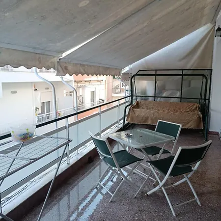 Nikos شقة كافالا